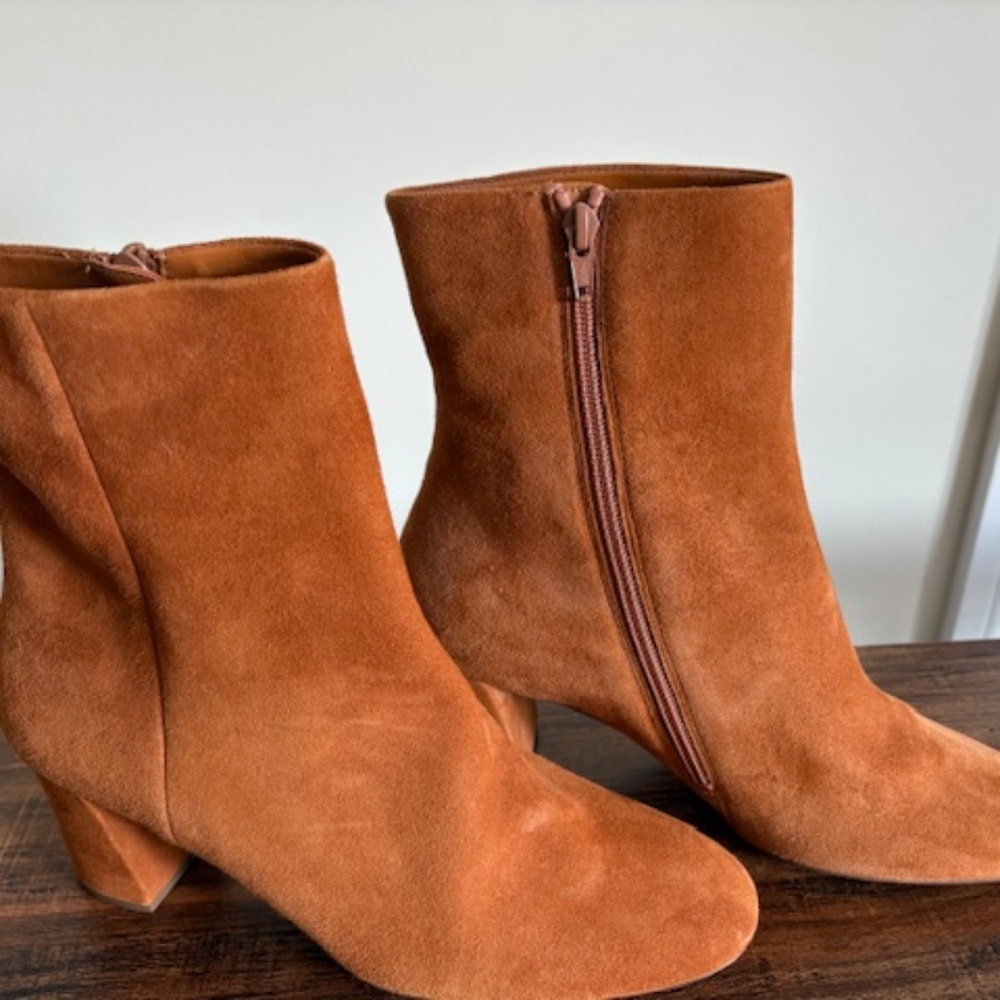Hogl booties, Pantone Desert Sun color, brand new with tags, never worn. No box.